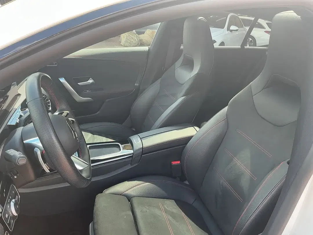 Mercedes-Benz CLA 200 - Thumbnail 9