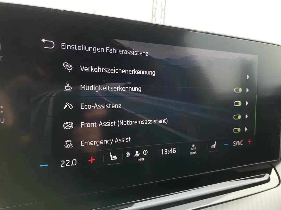Skoda Octavia - Thumbnail 16