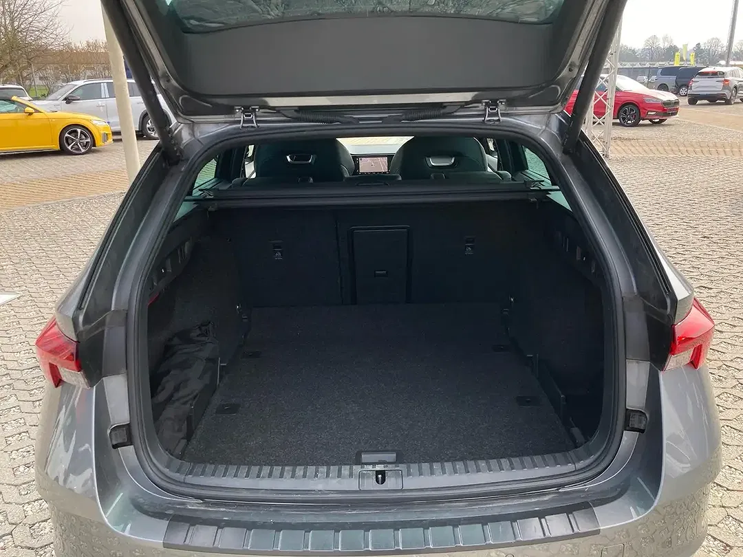 Skoda Octavia - Thumbnail 7