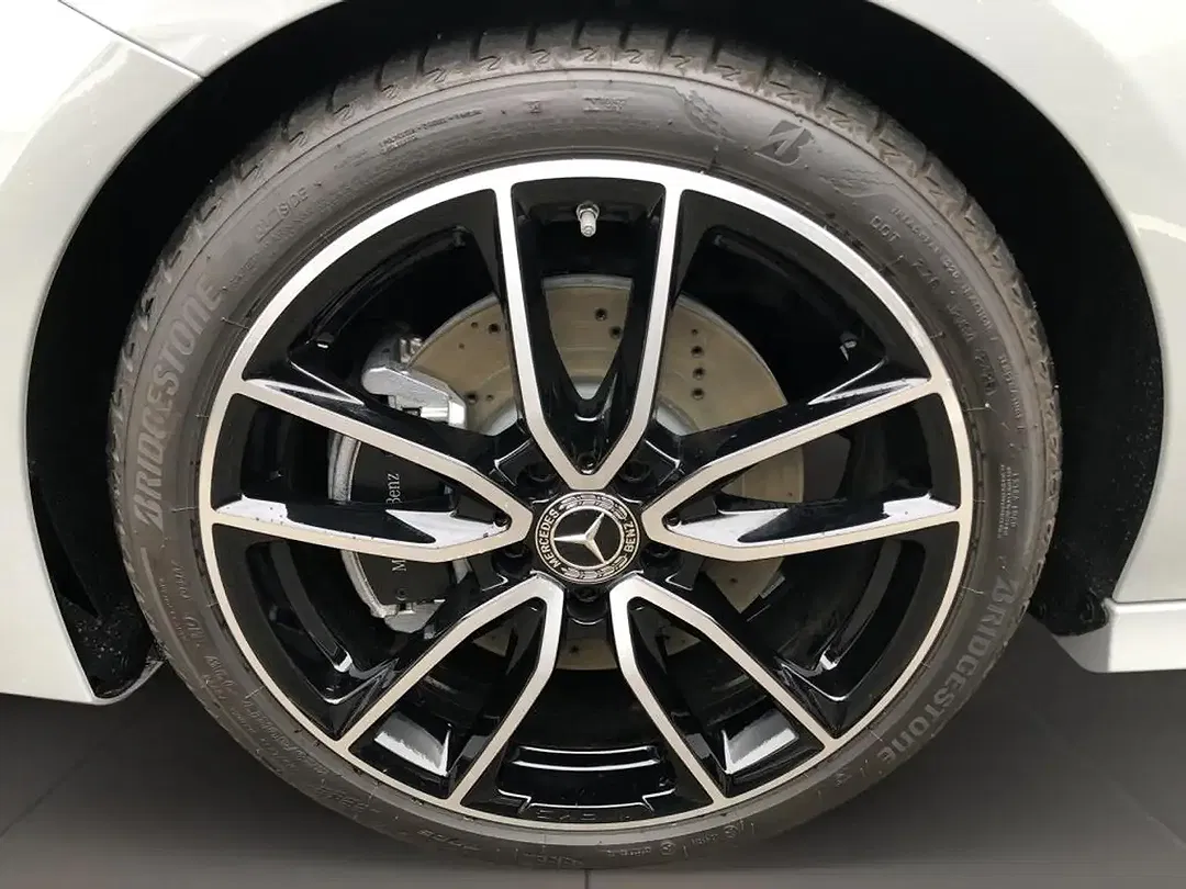 Mercedes-Benz CLA 220 - Thumbnail 8