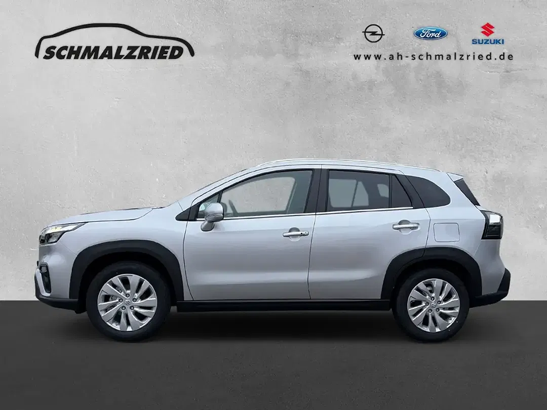 Suzuki SX4 S-Cross - Thumbnail 2