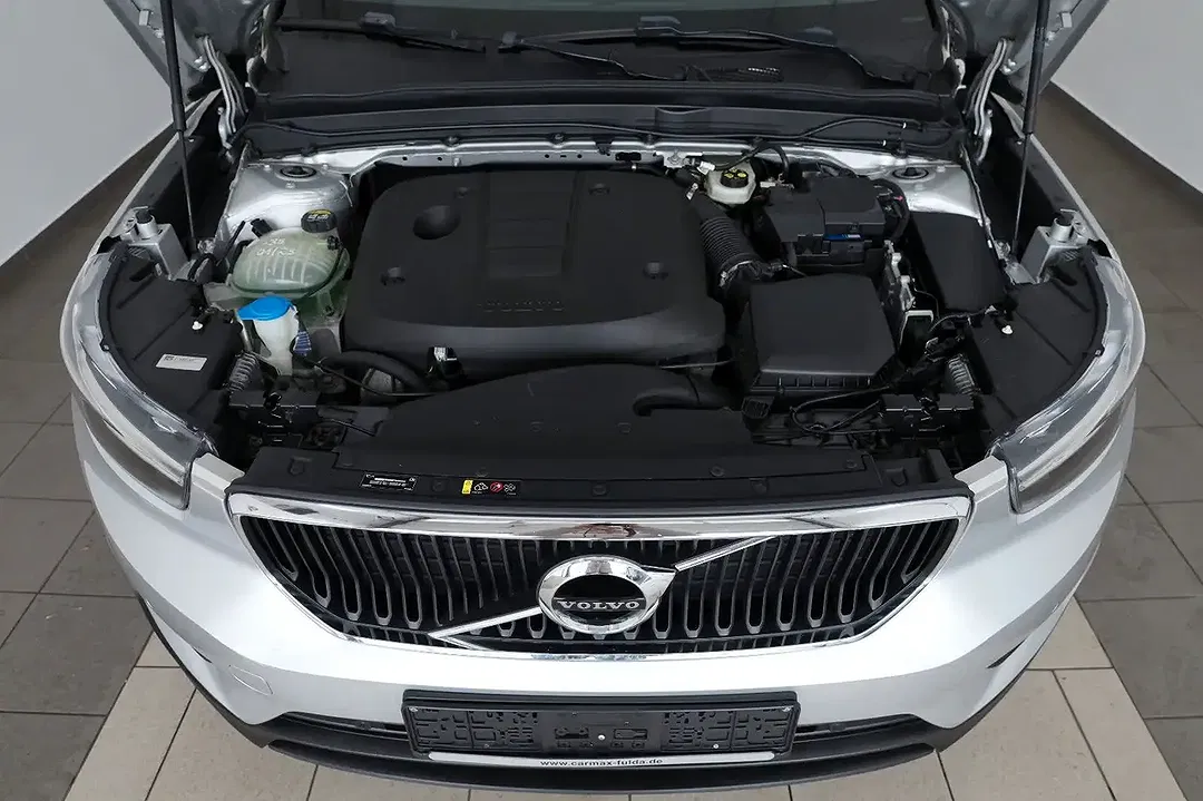 Volvo XC40 - Thumbnail 19