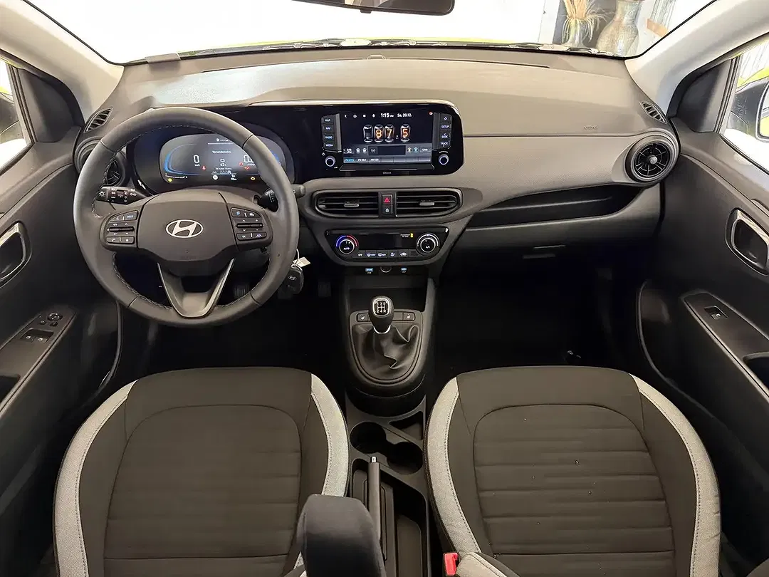 Hyundai i10 - Thumbnail 9