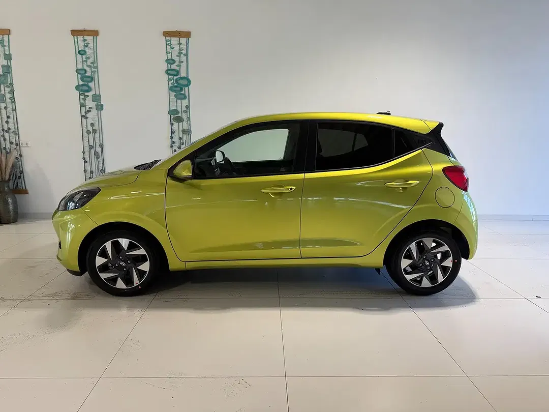 Hyundai i10 - Thumbnail 2
