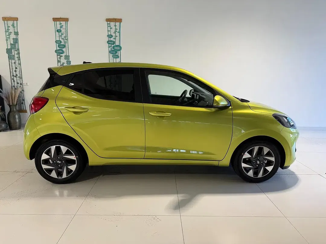 Hyundai i10 - Thumbnail 3
