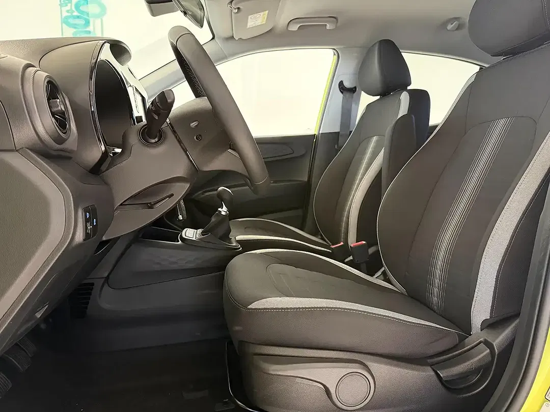 Hyundai i10 - Thumbnail 6