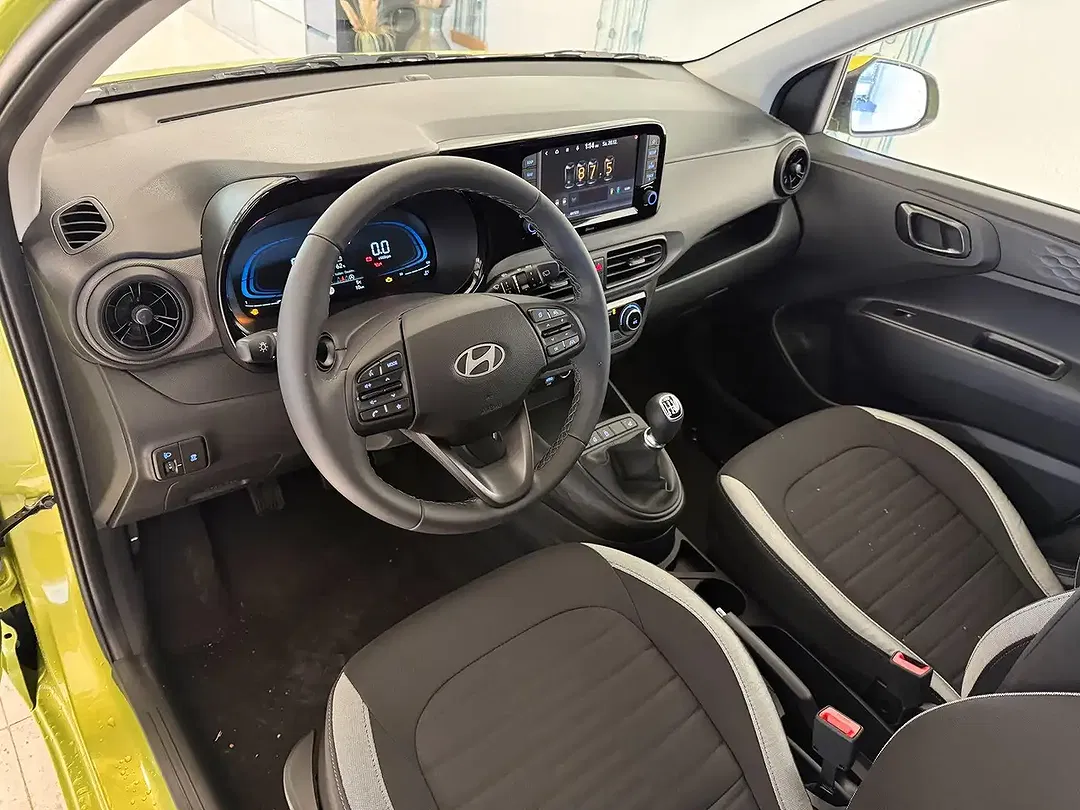 Hyundai i10 - Thumbnail 7