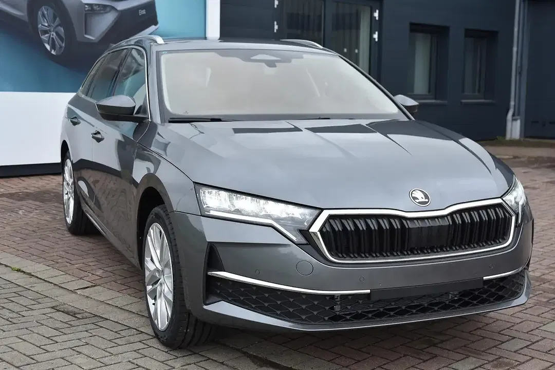 Skoda Octavia - Thumbnail 1