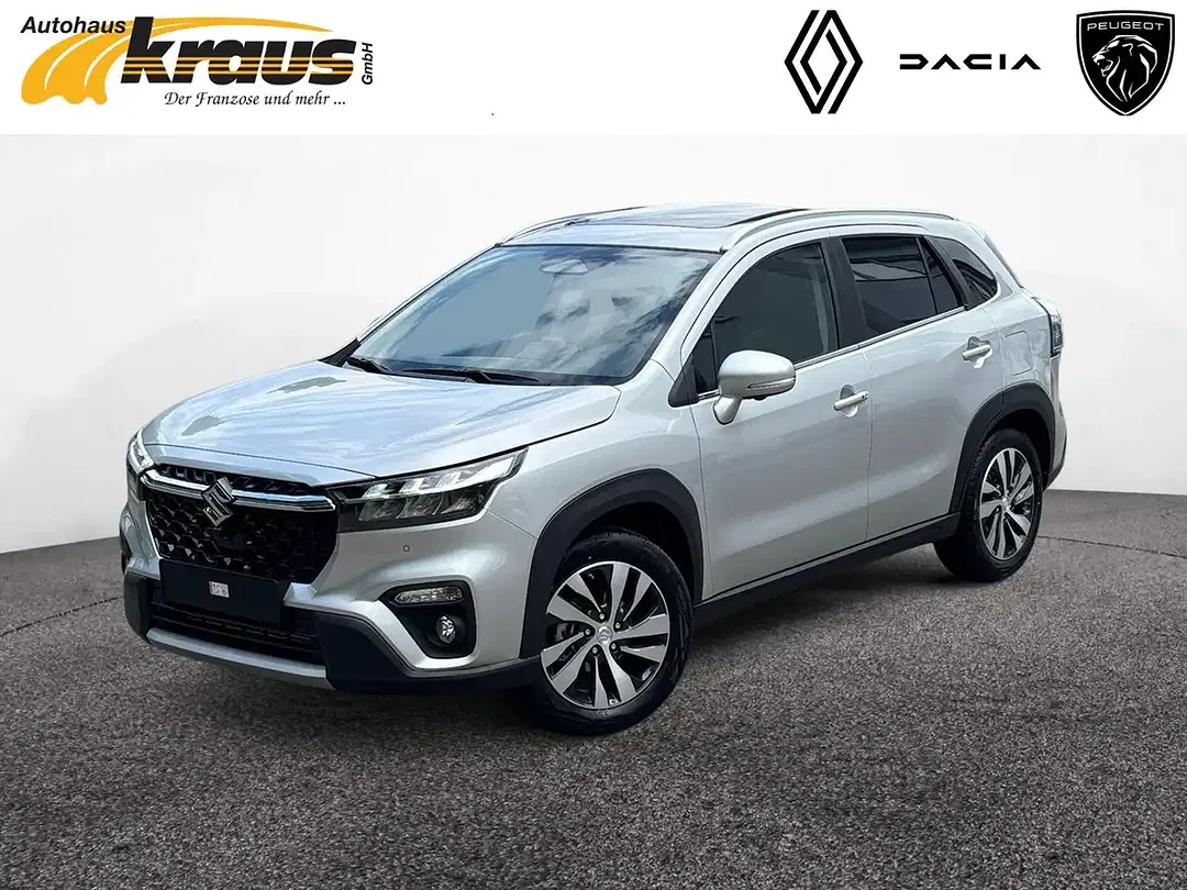 Suzuki SX4 S-Cross - Thumbnail 1