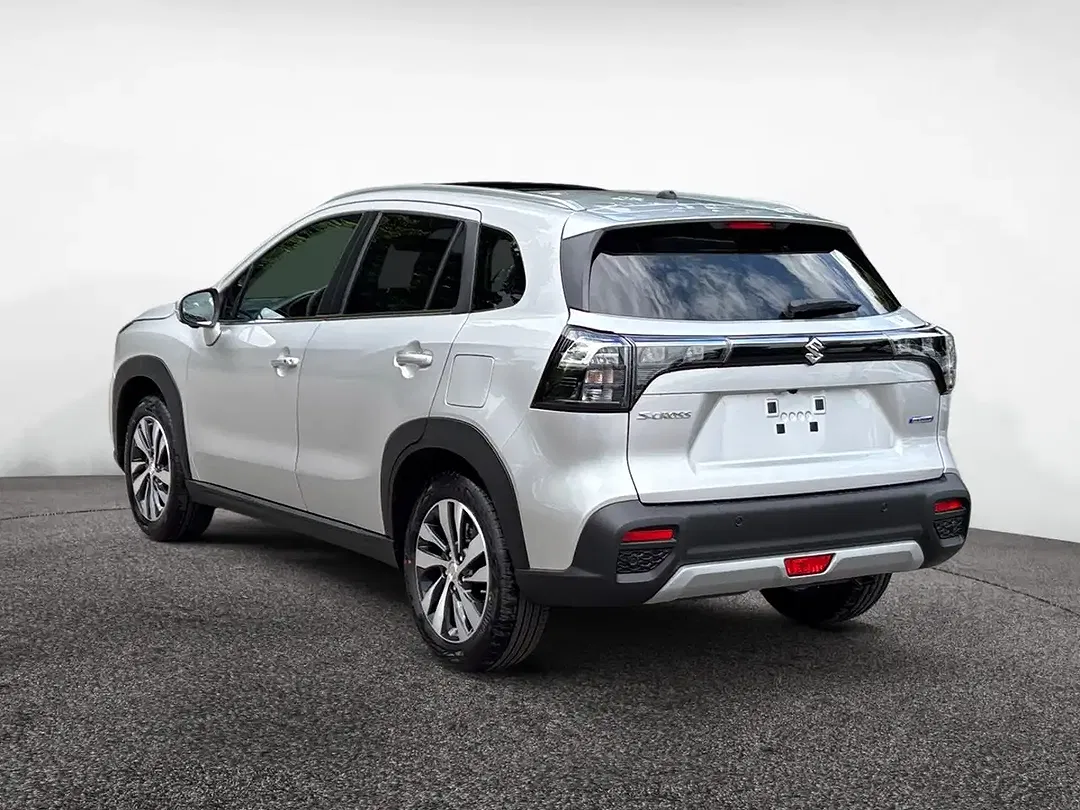 Suzuki SX4 S-Cross - Thumbnail 5