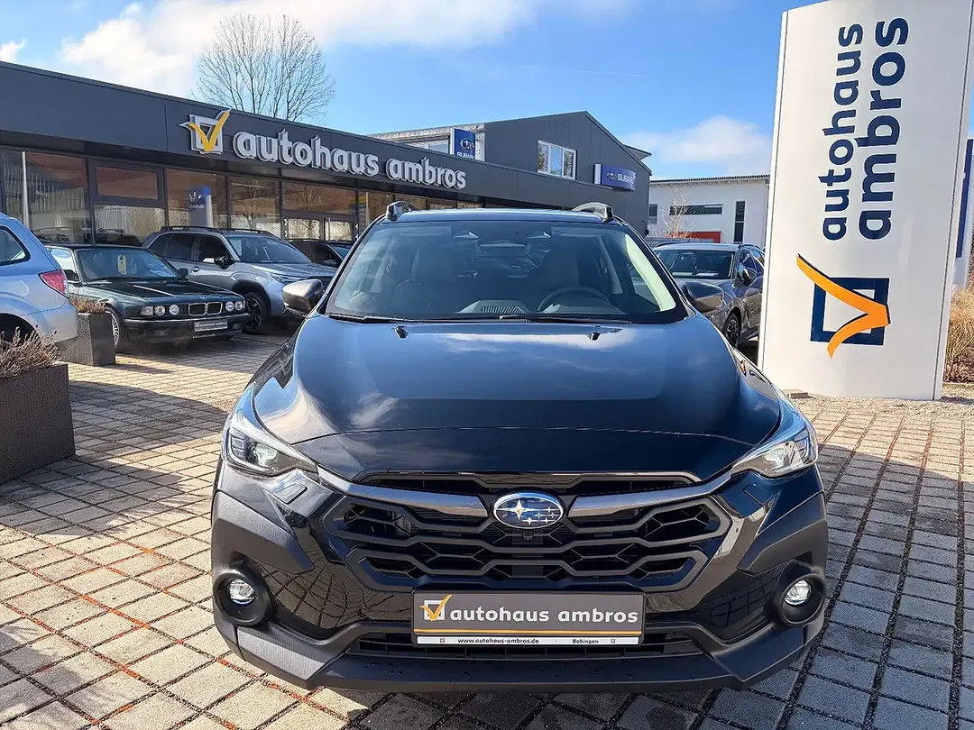 Subaru Crosstrek - Thumbnail 3