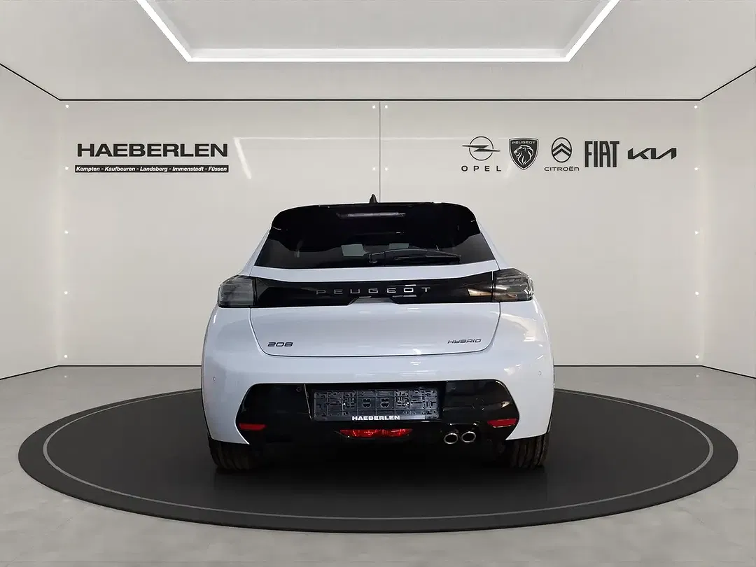 Peugeot 208 - Thumbnail 3