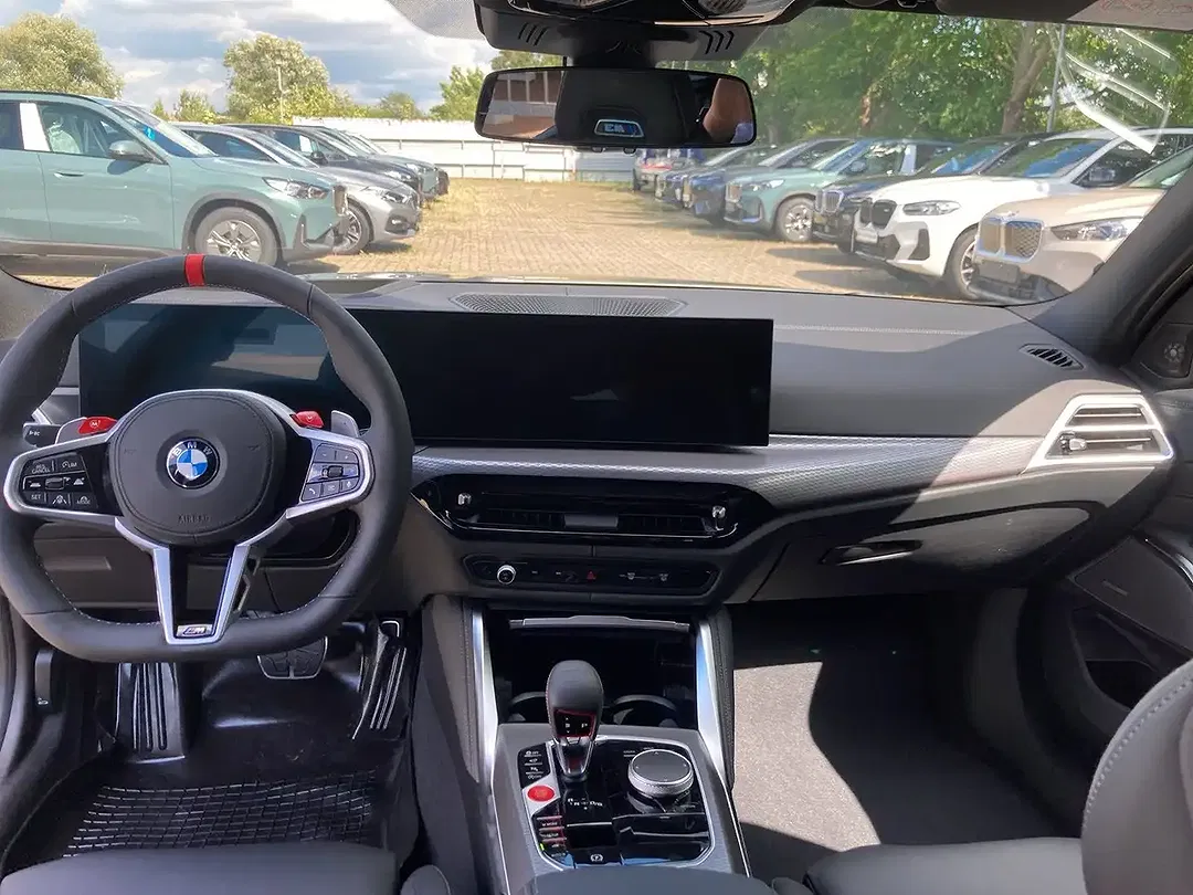 BMW M3 - Thumbnail 10