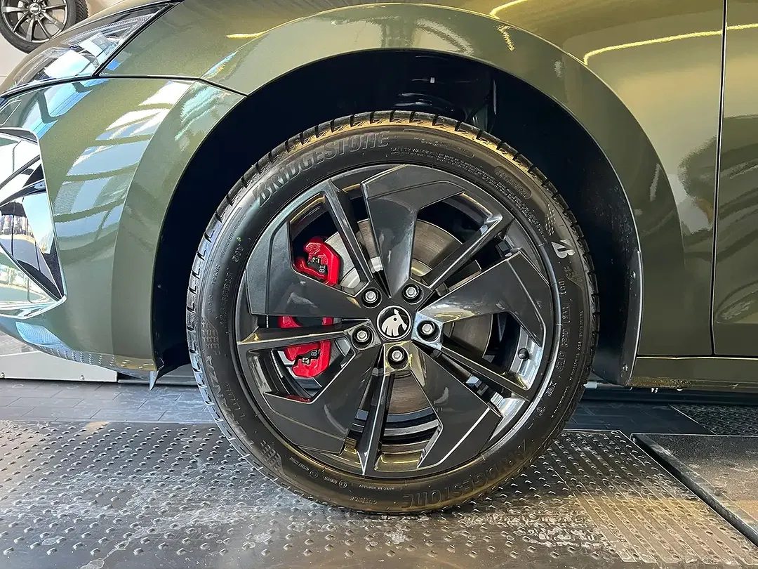 Skoda Octavia - Thumbnail 4