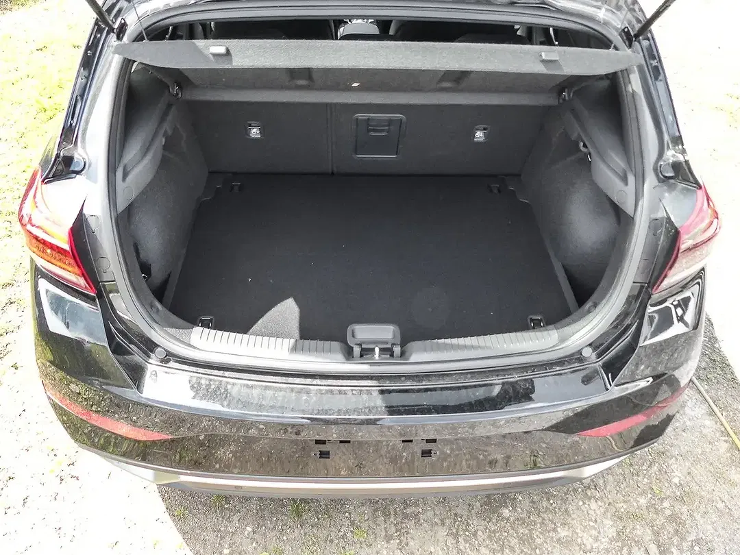Hyundai i30 - Thumbnail 15