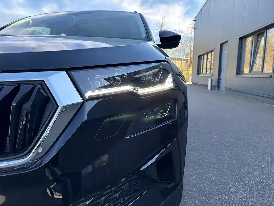 Skoda Karoq - Thumbnail 13