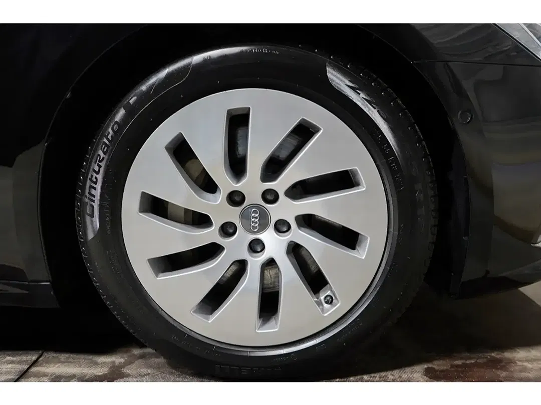 Audi A7 - Thumbnail 14