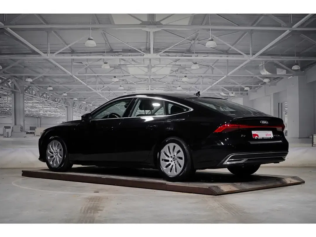 Audi A7 - Thumbnail 2