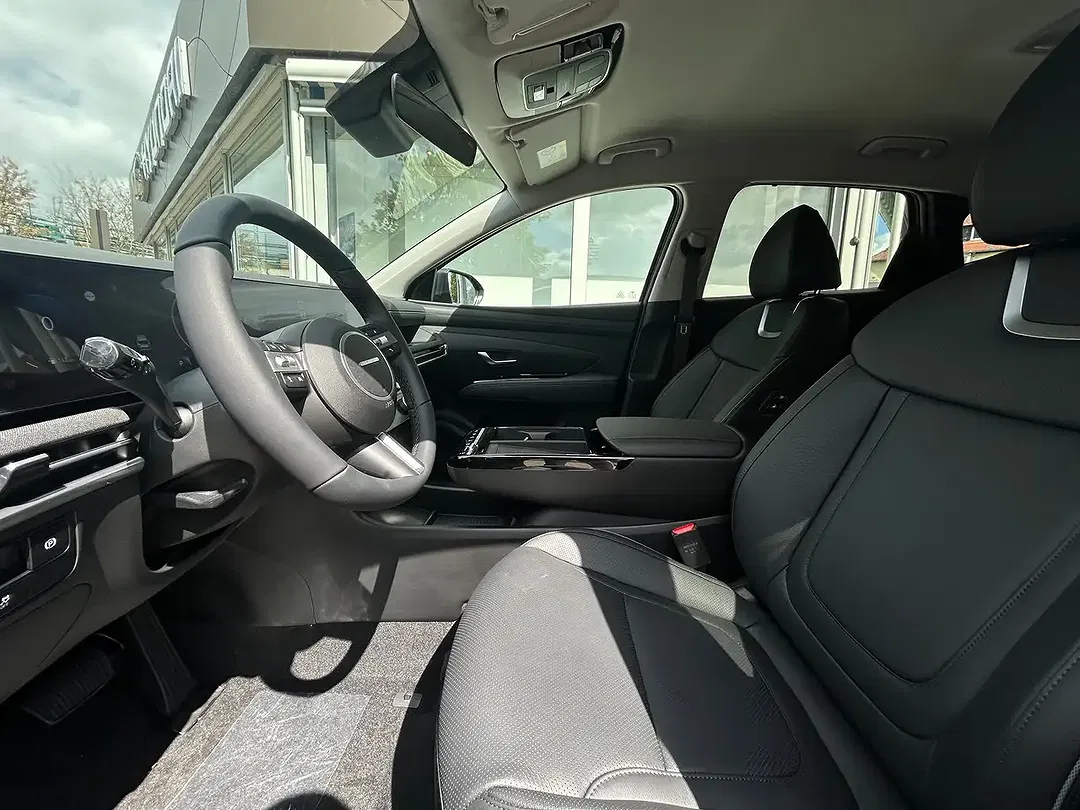 Hyundai TUCSON - Thumbnail 10