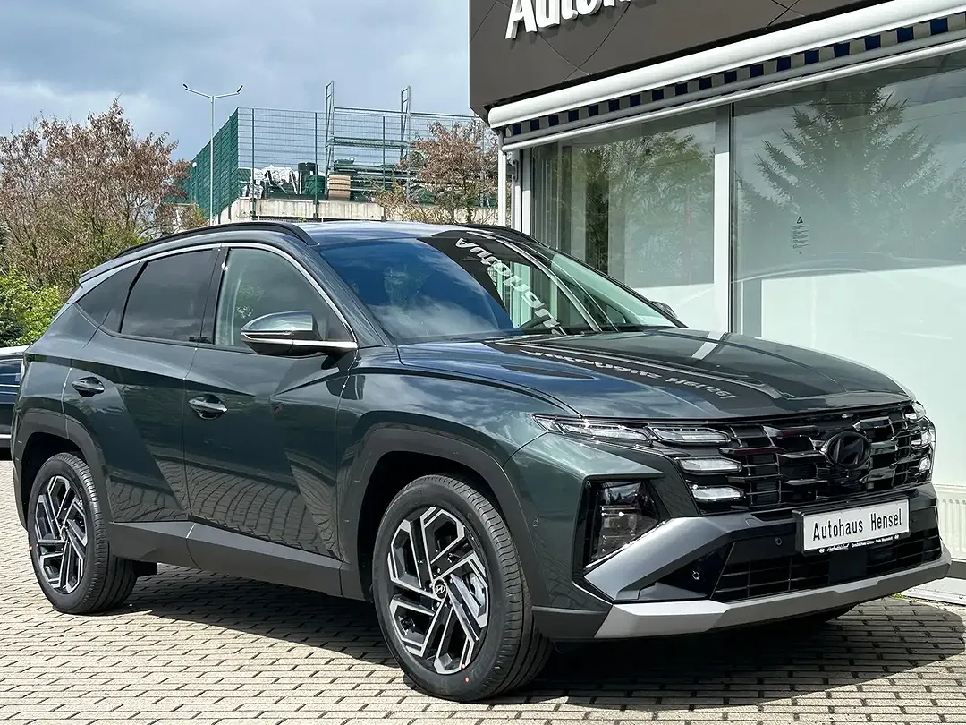 Hyundai TUCSON - Thumbnail 2