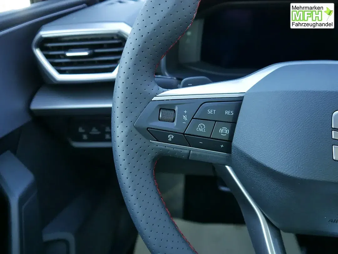CUPRA Leon - Thumbnail 13