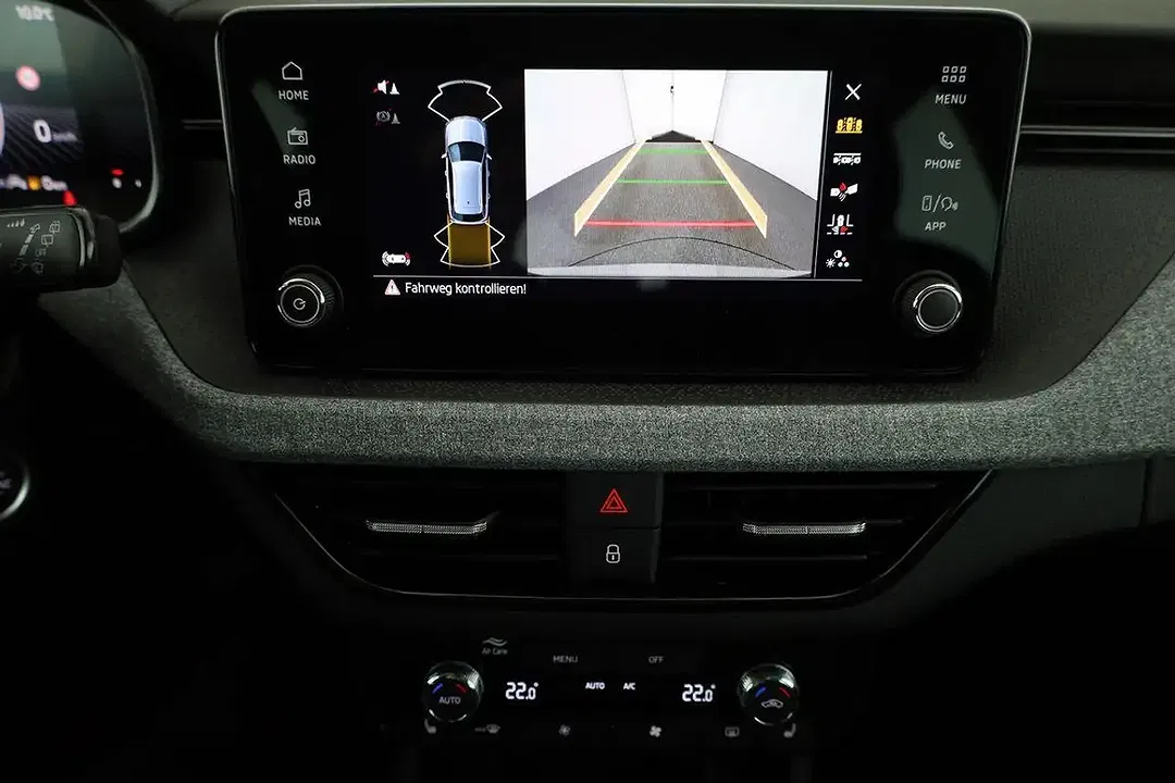Skoda Kamiq - Thumbnail 6