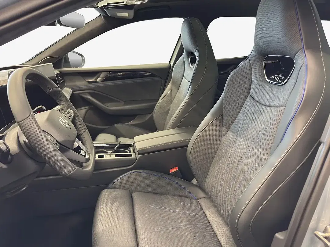 Volkswagen Passat Variant - Thumbnail 13