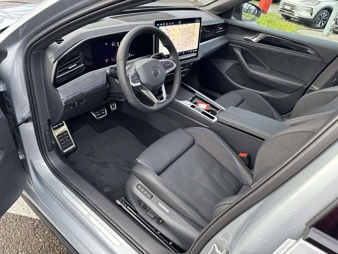 Volkswagen Passat Variant - Thumbnail 3