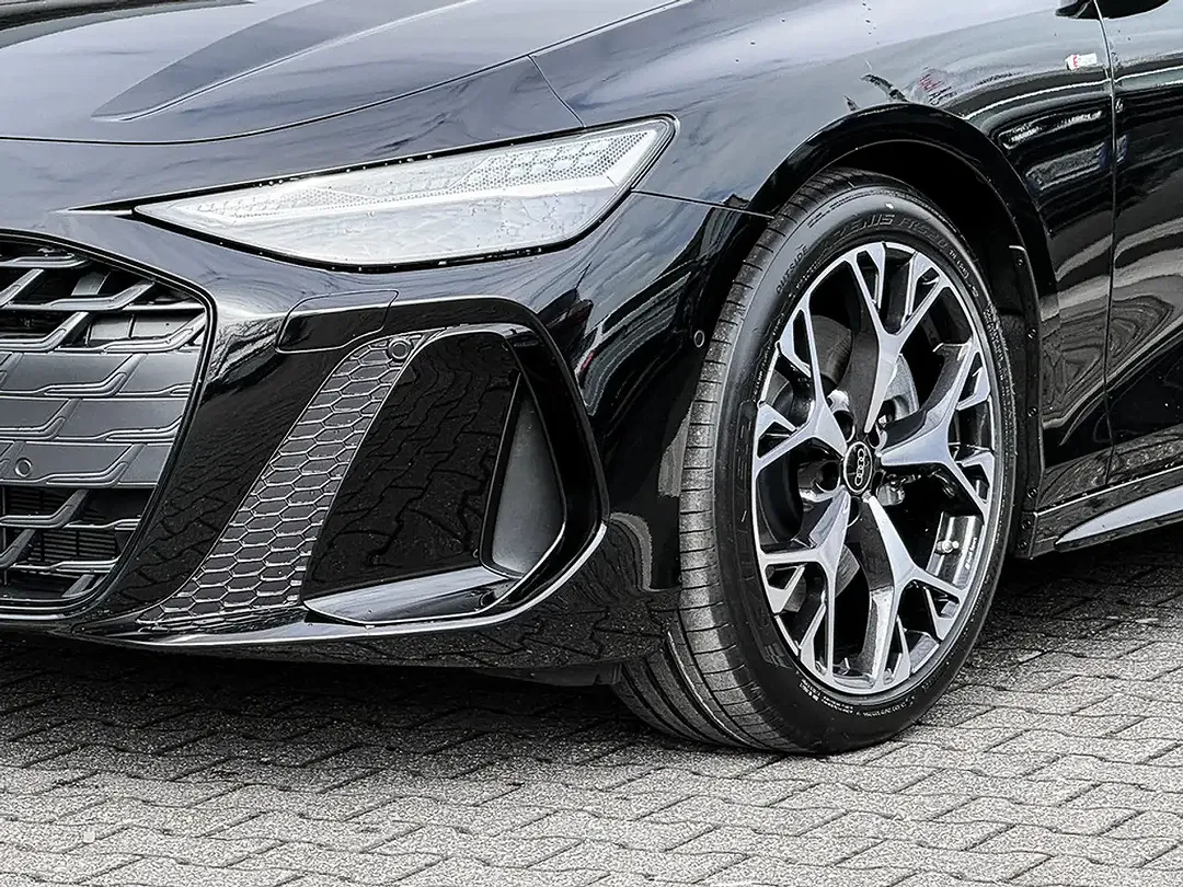 Audi A6 - Thumbnail 5