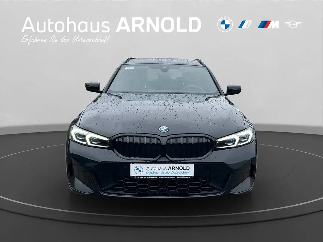 BMW 320 - Thumbnail 2