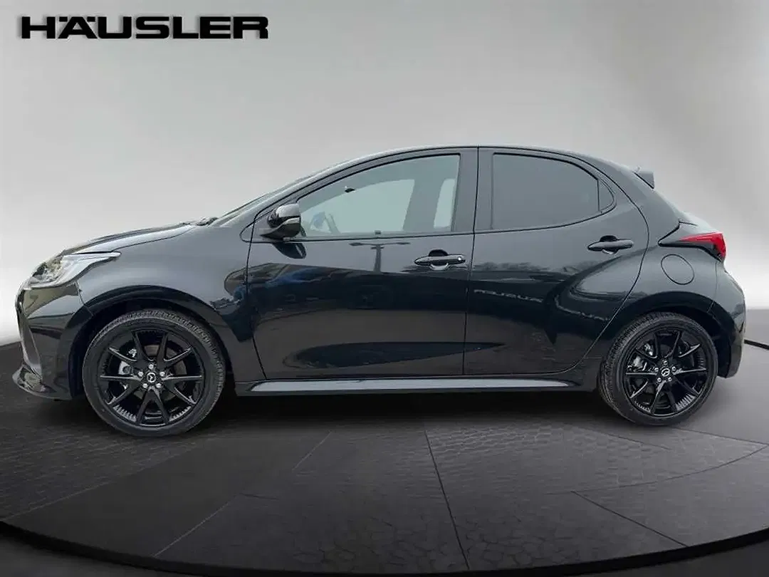 Mazda 2 - Thumbnail 2