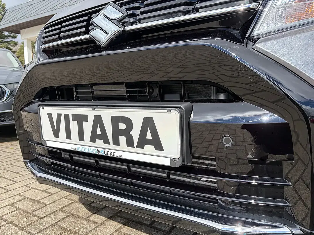 Suzuki Vitara - Thumbnail 14