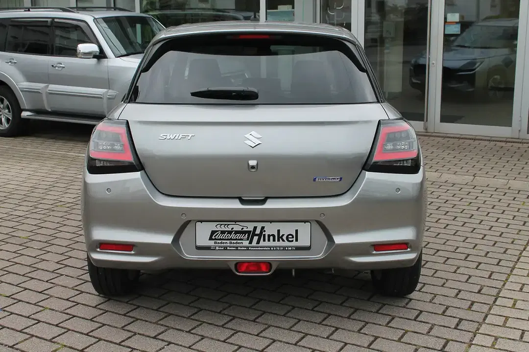 Suzuki Swift - Thumbnail 3