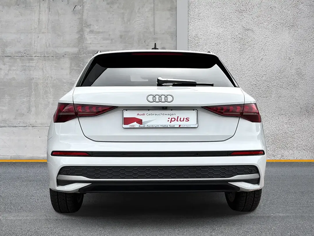 Audi A3 - Thumbnail 4