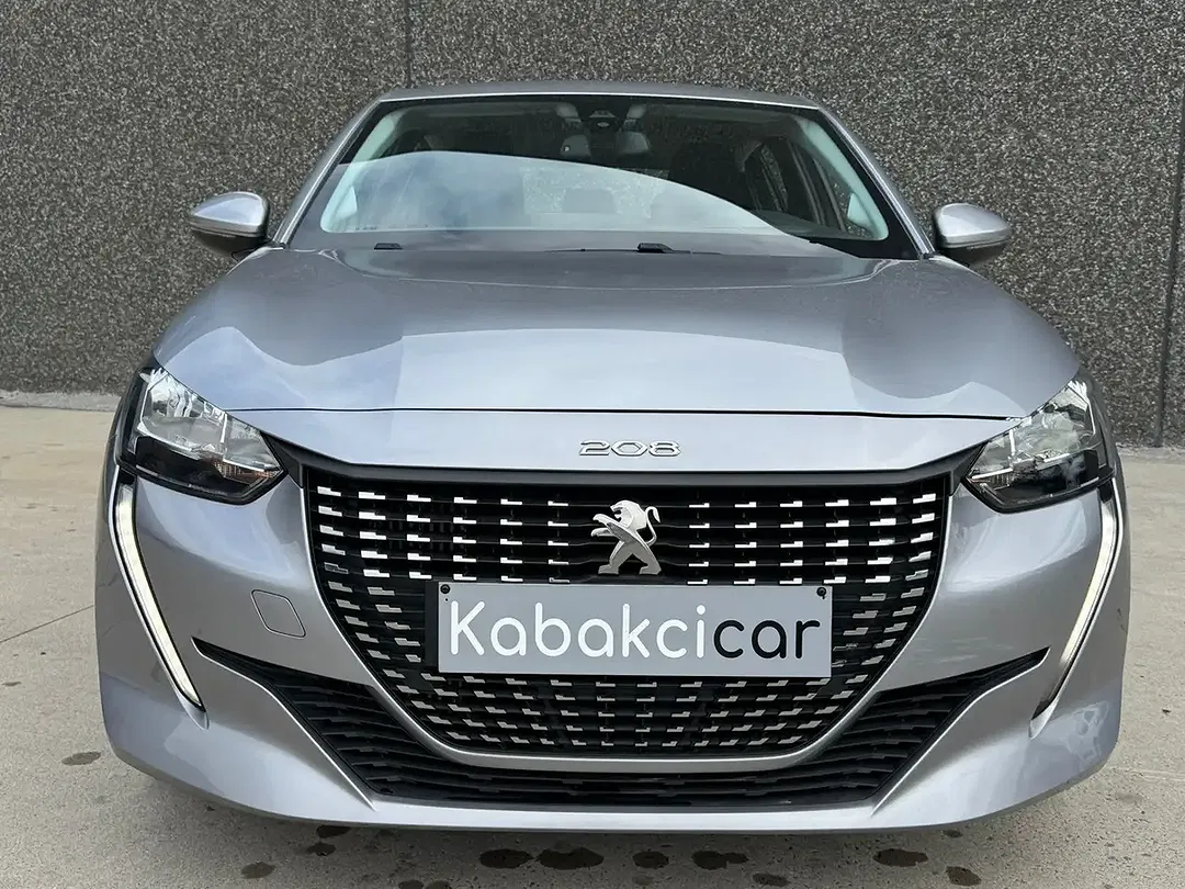 Peugeot 208 - Thumbnail 2