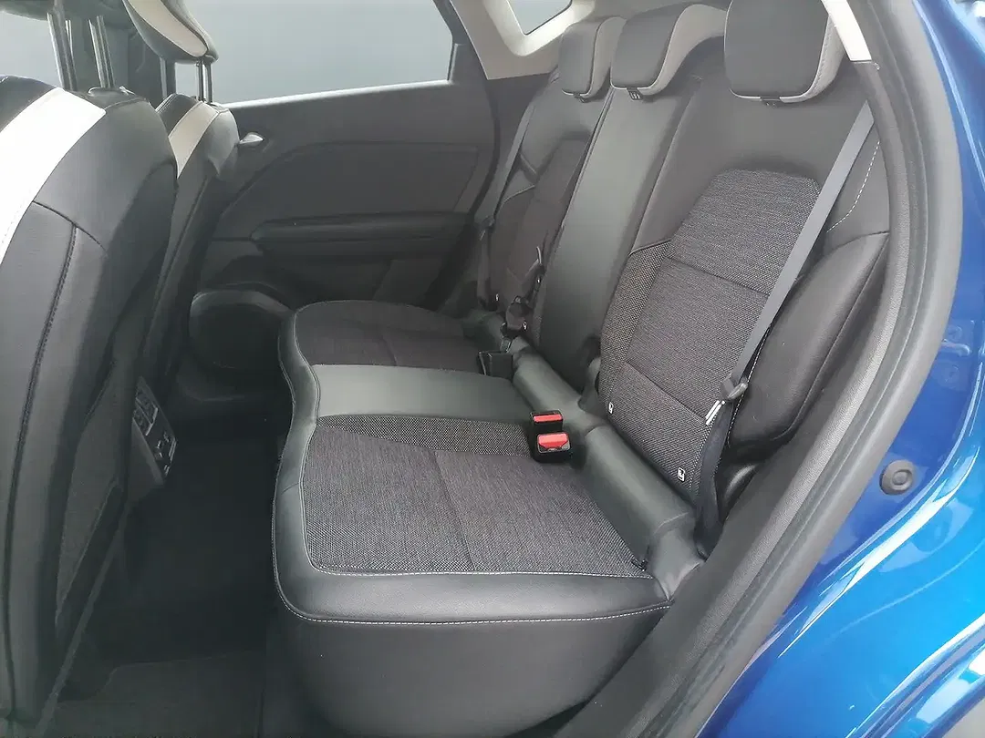 Renault Captur - Thumbnail 9