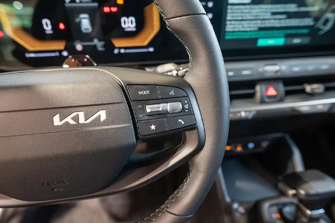 Kia K4 - Thumbnail 12