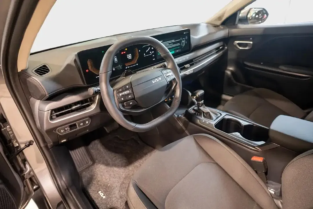 Kia K4 - Thumbnail 7