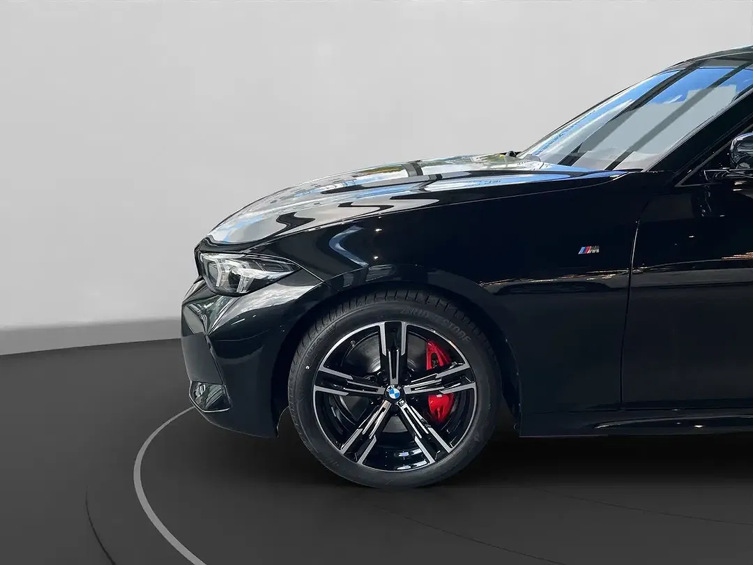 BMW 320 - Thumbnail 13