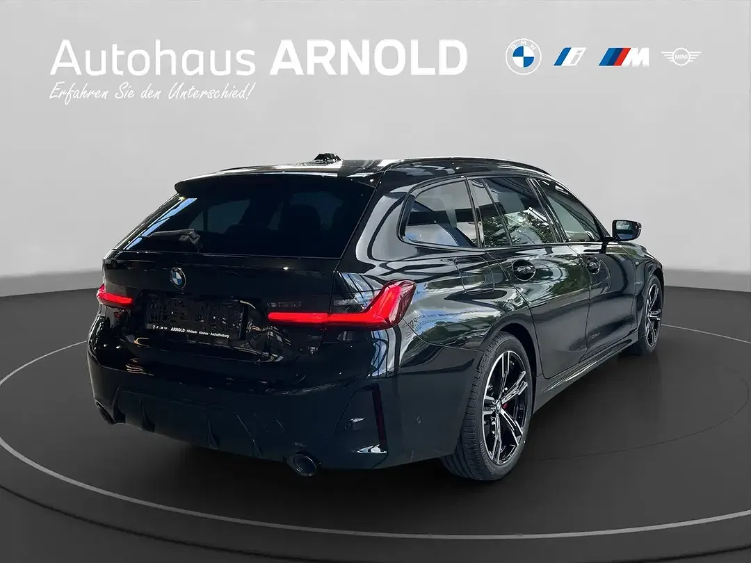 BMW 320 - Thumbnail 3