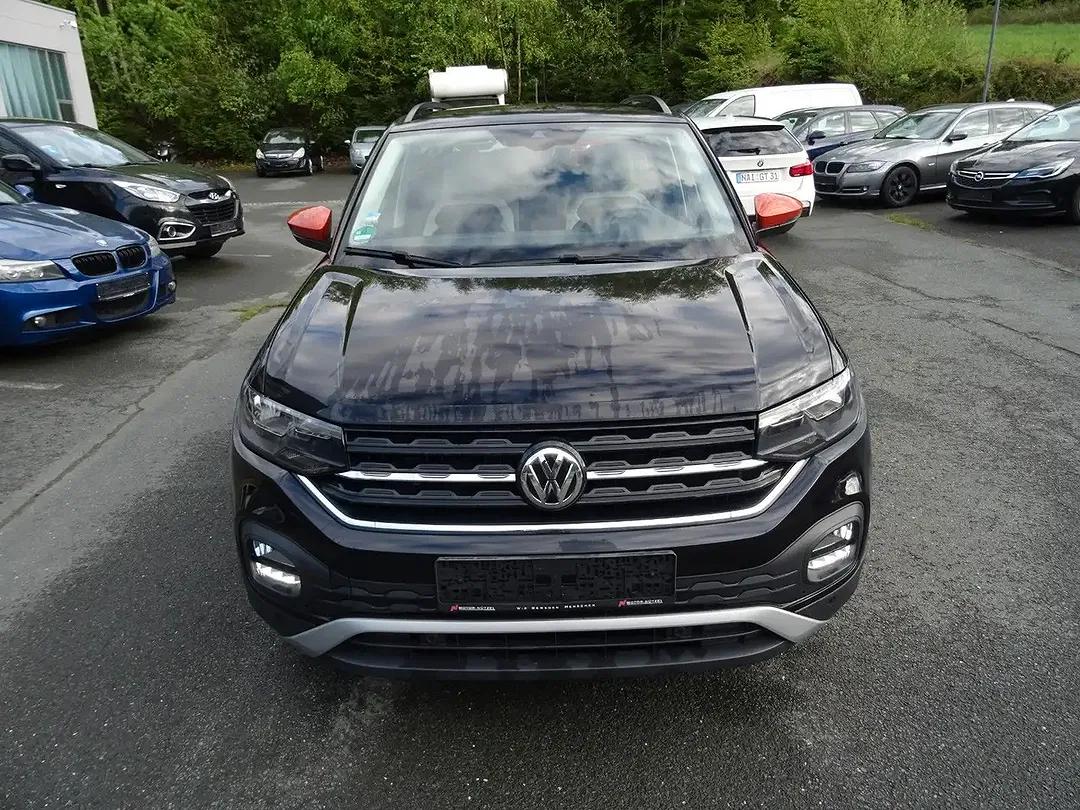 Volkswagen T-Cross - Thumbnail 3