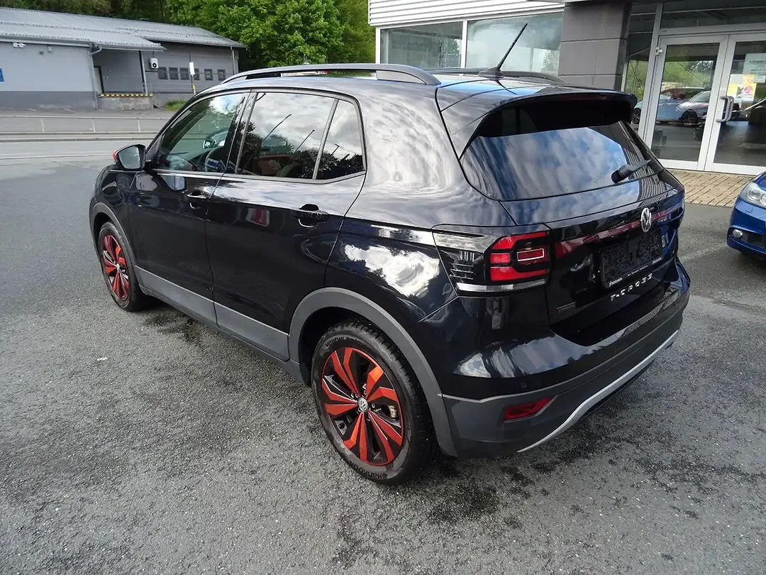 Volkswagen T-Cross - Thumbnail 7