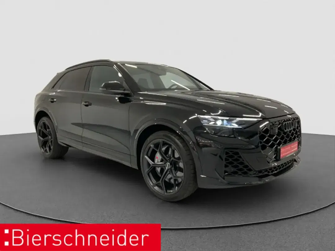 Audi RS Q8 - Thumbnail 2