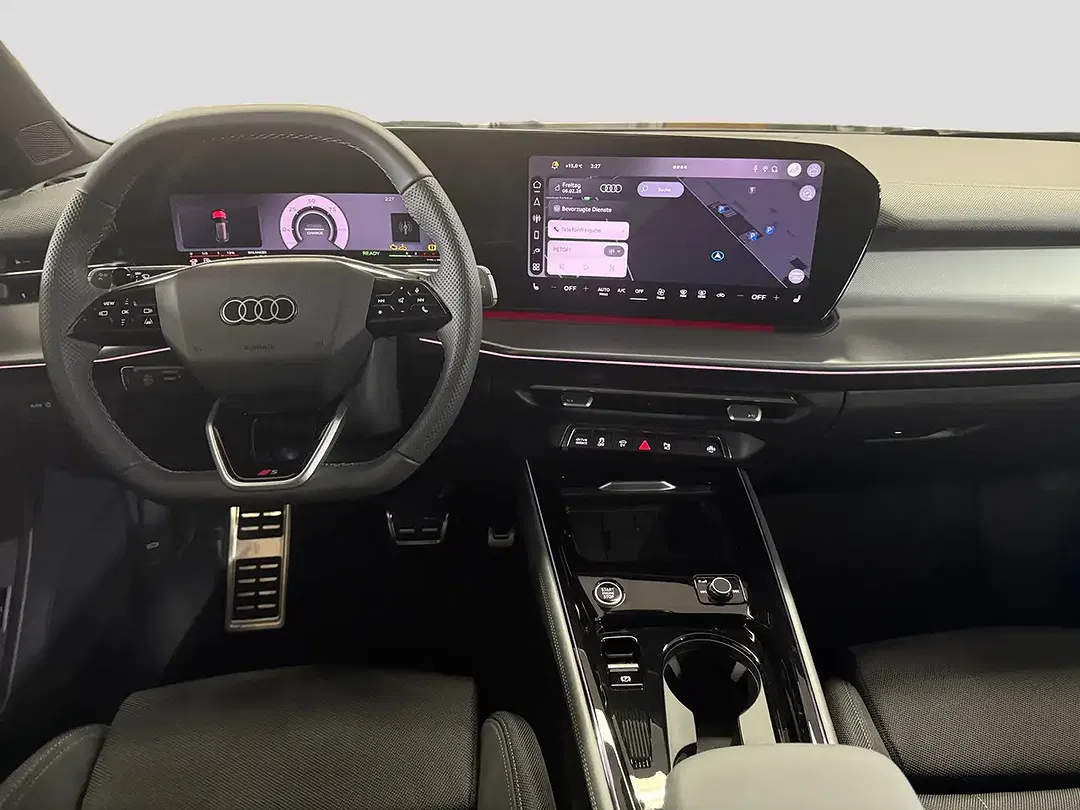 Audi Q3 - Thumbnail 5