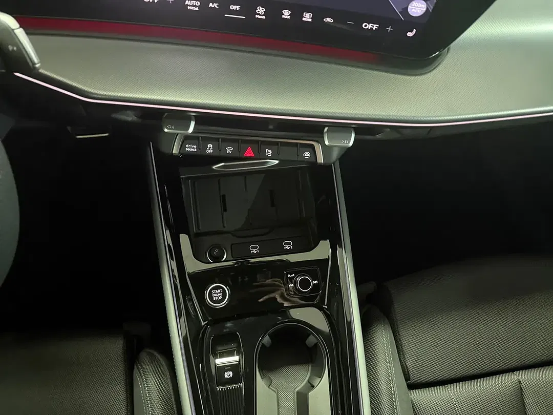 Audi Q3 - Thumbnail 7