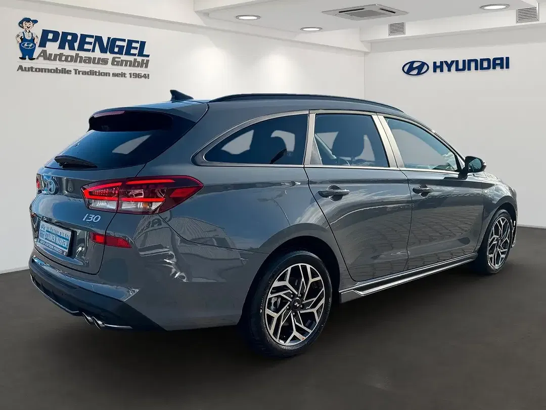 Hyundai i30 - Thumbnail 3