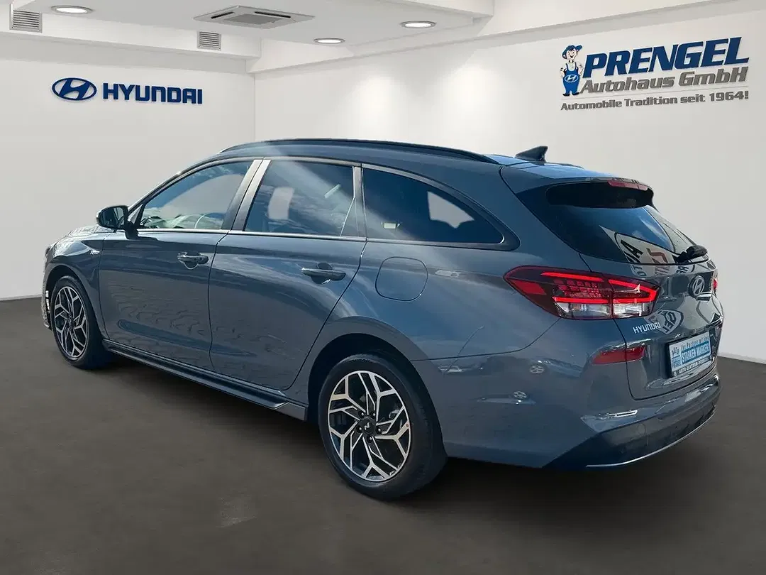 Hyundai i30 - Thumbnail 4