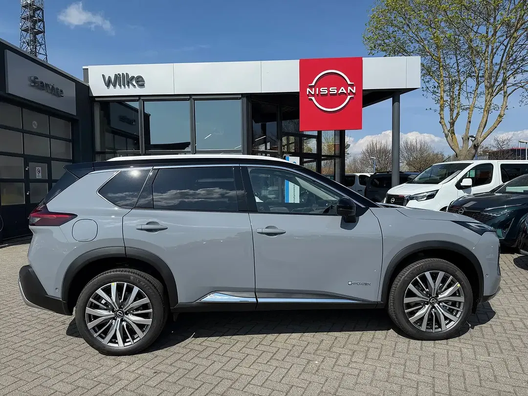 Nissan X-Trail - Thumbnail 4