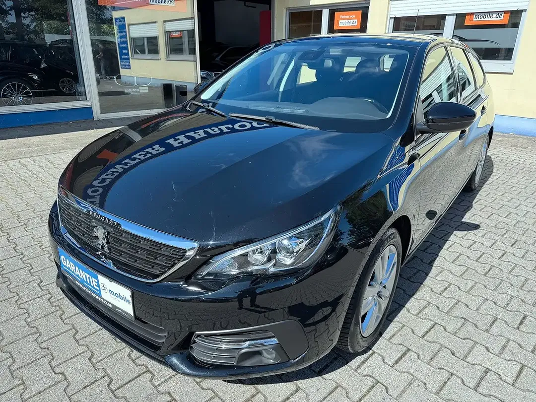 Peugeot 308 - Thumbnail 10