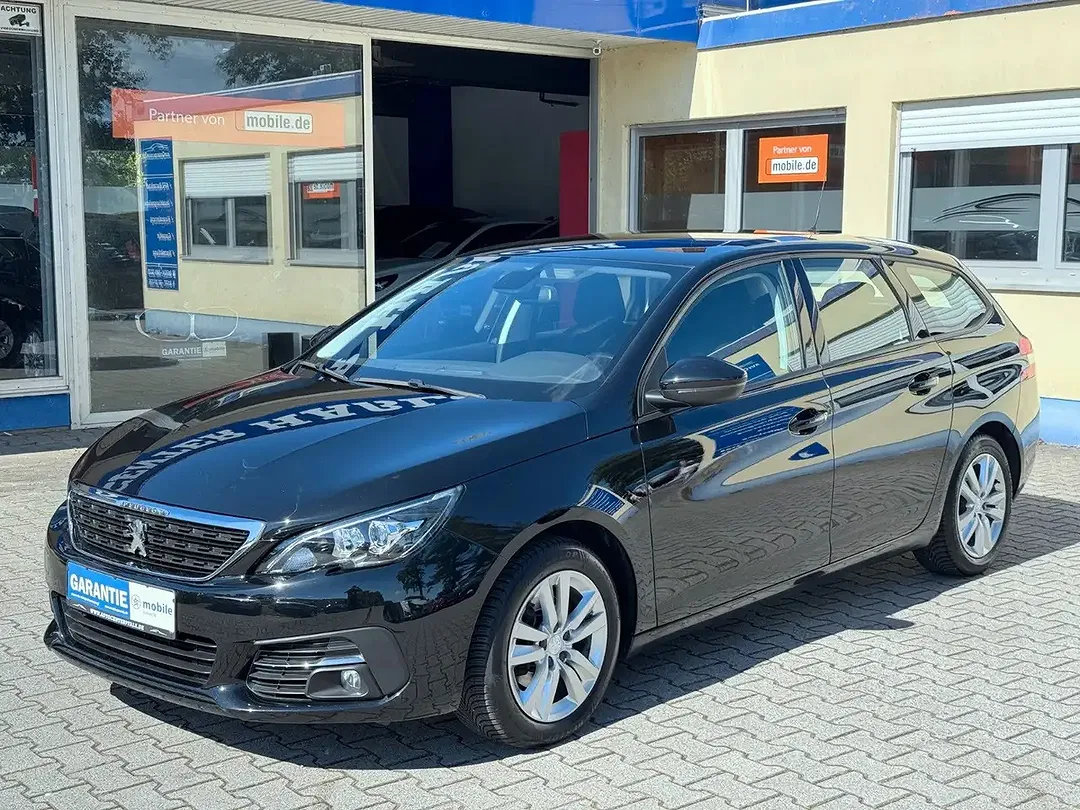Peugeot 308 - Thumbnail 11